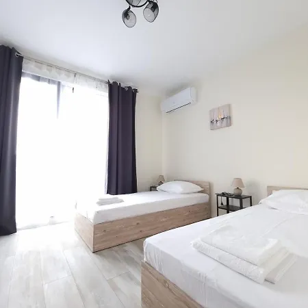 Apartament жилищна сграда орех *