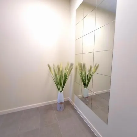 жилищна сграда орех Apartament Varna