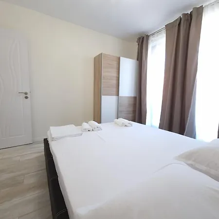 Apartament жилищна сграда орех