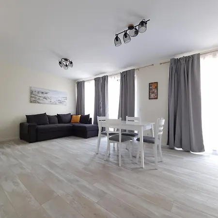 жилищна сграда орех * Varna