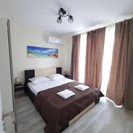 жилищна сграда орех Apartament *