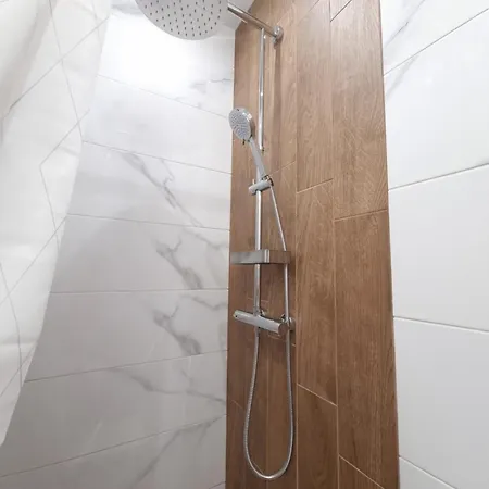 Apartament жилищна сграда орех