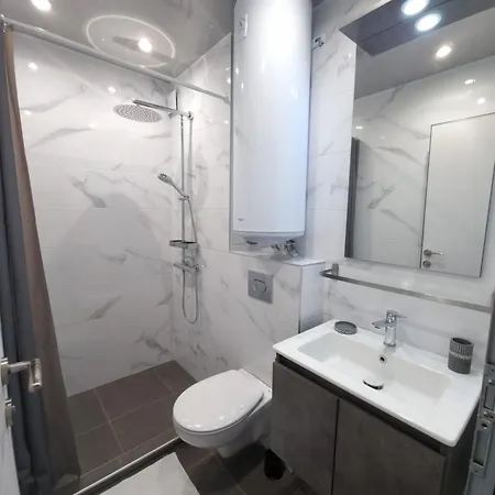 Apartament жилищна сграда орех Varna