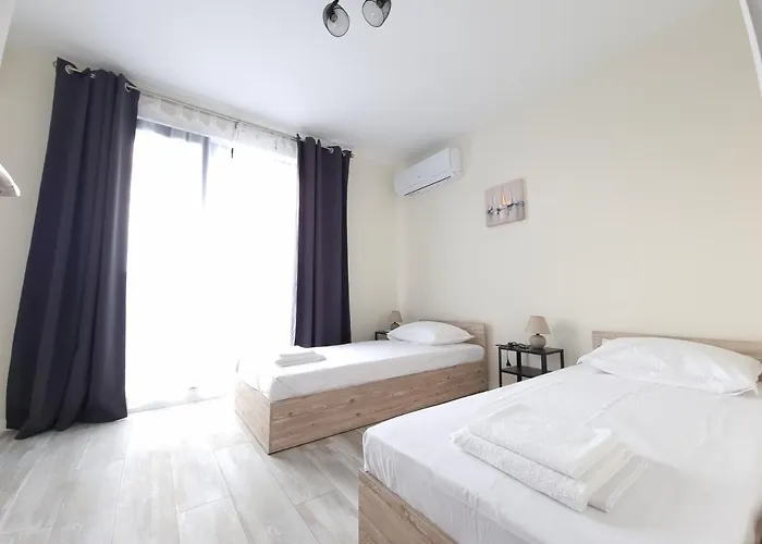 Apartamento жилищна сграда орех *