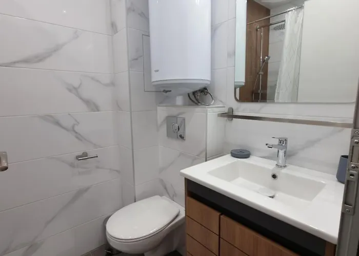 Apartamento жилищна сграда орех