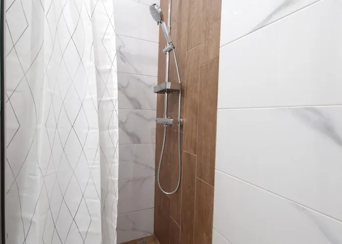 Apartamento жилищна сграда орех *