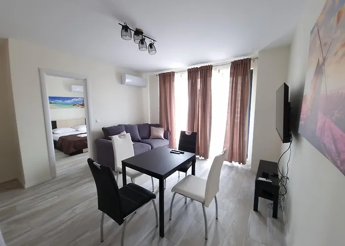 Apartamento жилищна сграда орех Varna