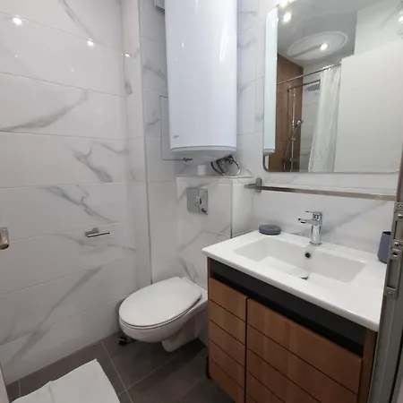 Апартаменты жилищна сграда орех